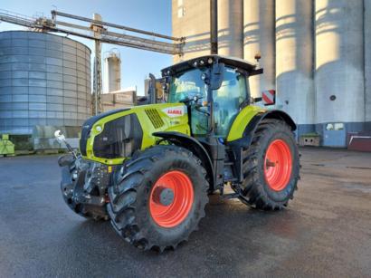 CLAAS AXION 830 CIS+ Hexashift -traktori