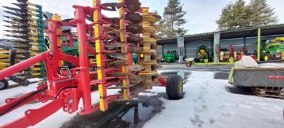 Väderstad Carrier XT 425 – Seinäjoki