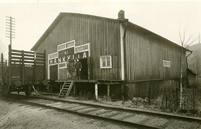 Hankkijan ensimmäinen varasto Malmilla 1906