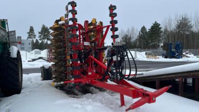 Väderstad Carrier XT 525 – Oulu–Kempele