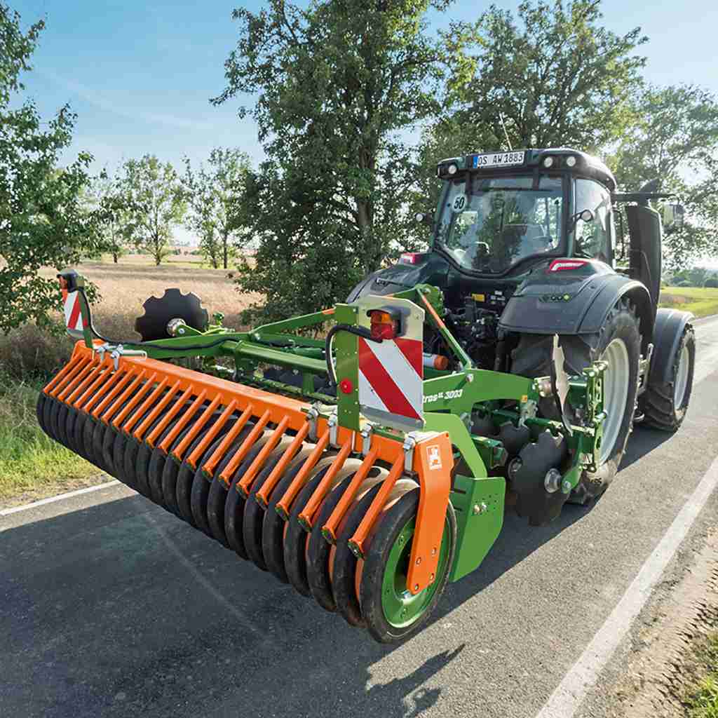 Amazone Catros XL 4003 Special lautasmuokkain
