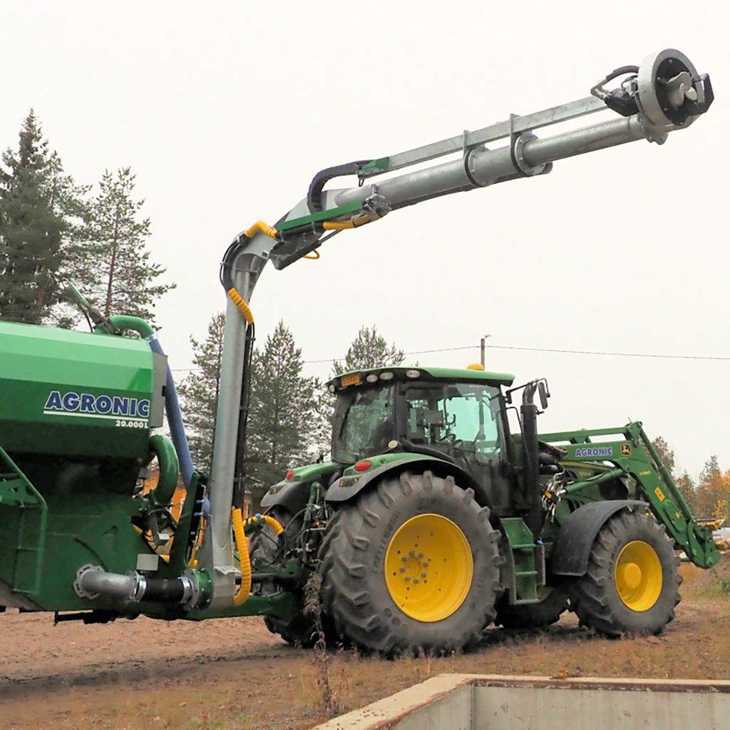 Agronic keskikiinnitteinen pumppukuormain