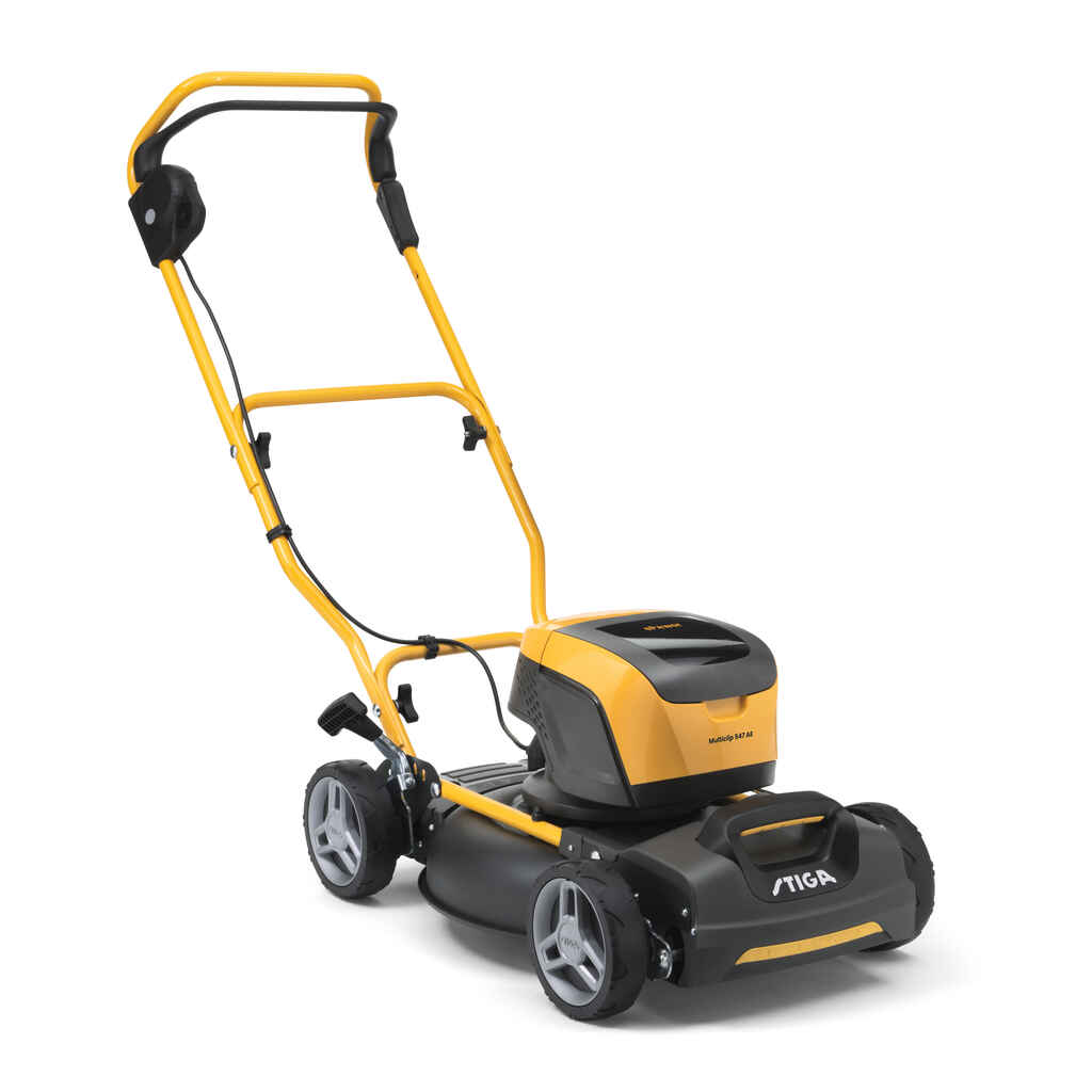 Akkuruohonleikkuri Stiga Multiclip 547 AE Kit