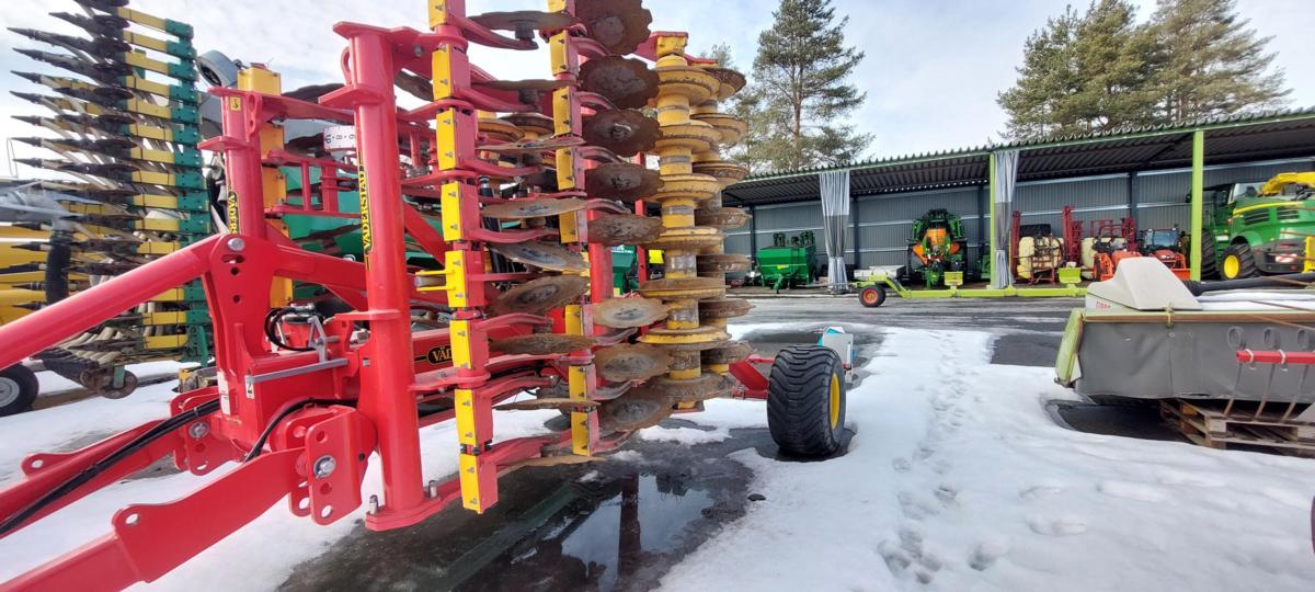 Väderstad Carrier Xt 425