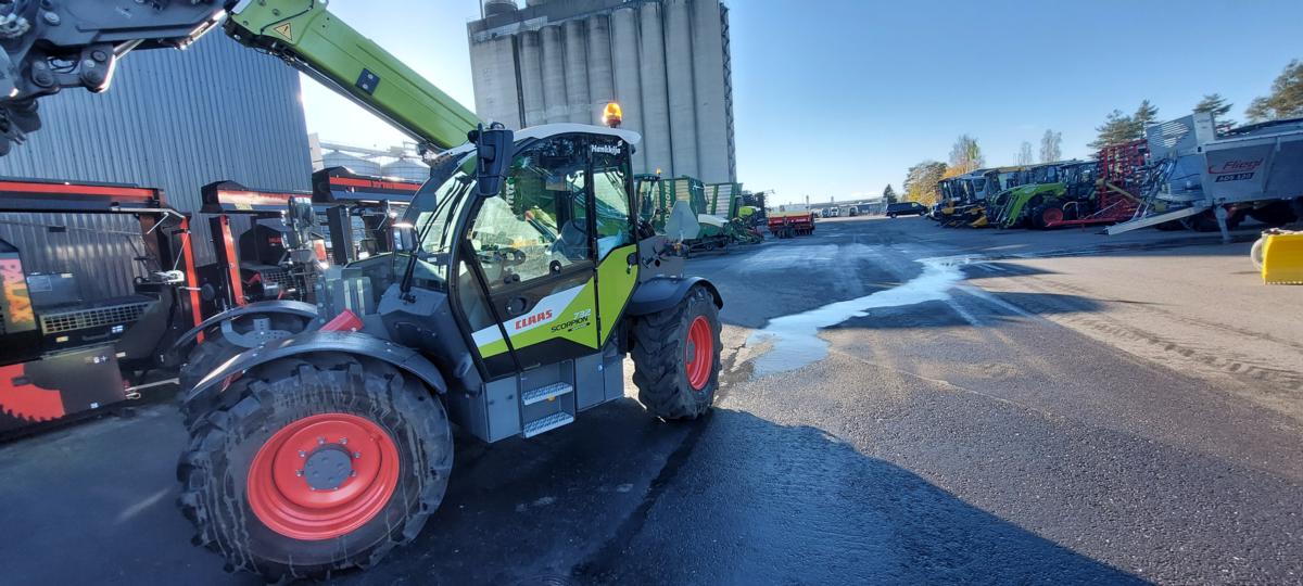 Claas Scorpion 732 Vp