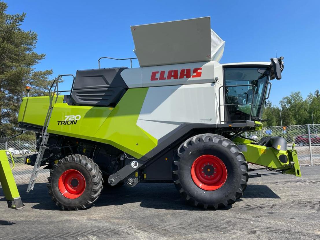 Claas Trion 720