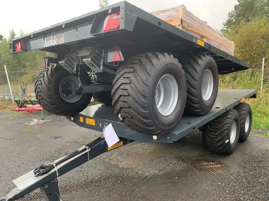Junkkari J10 500 Jarr.