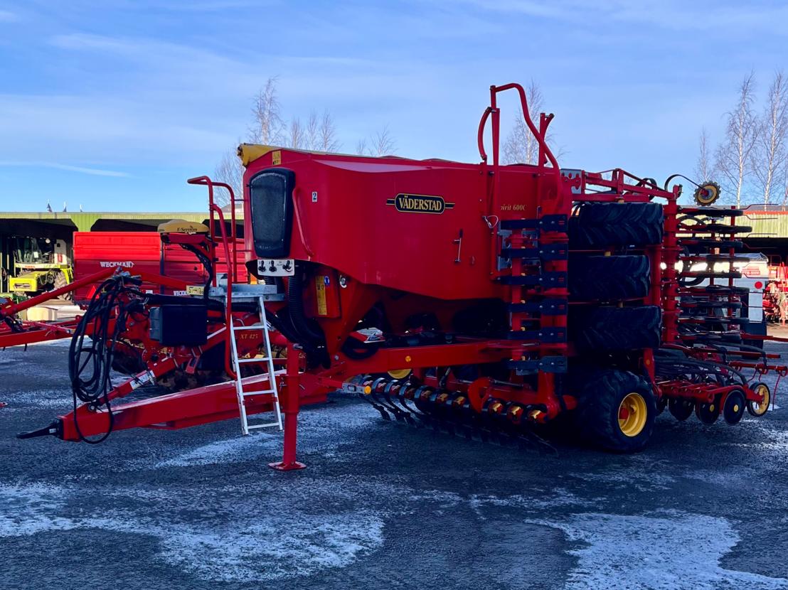 Väderstad 600c, Inline