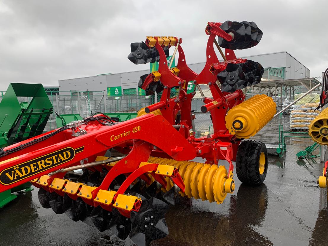 Väderstad Carrier 420 Crosscutter