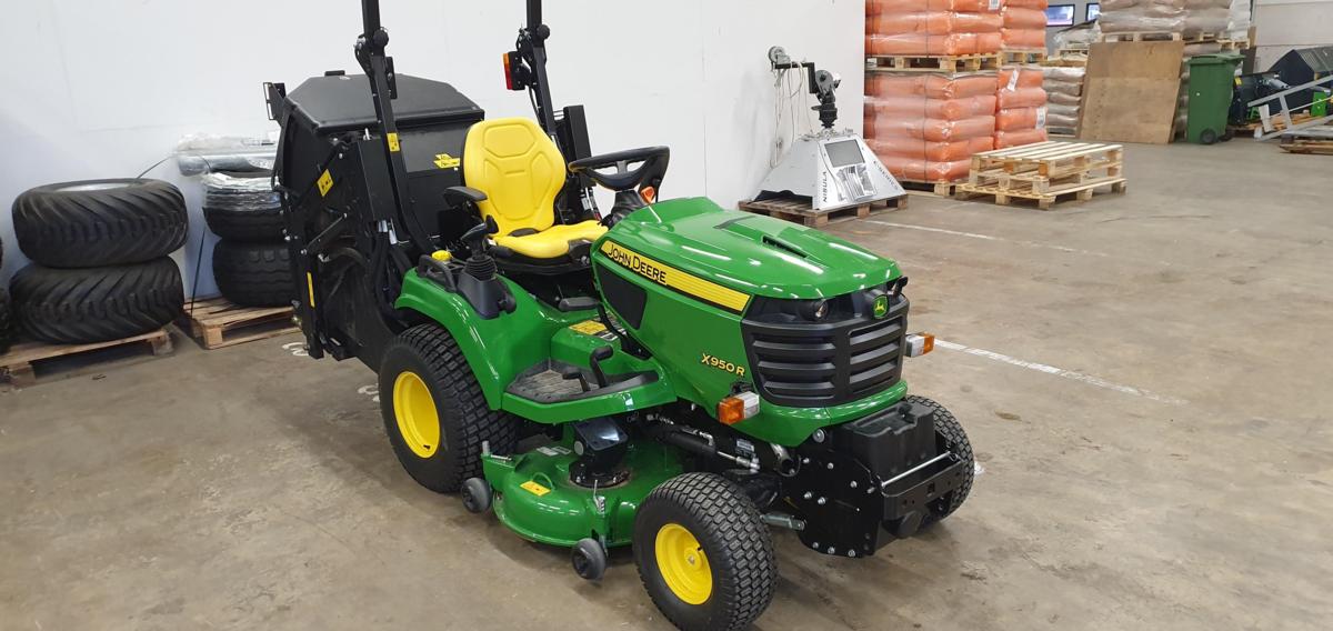 John Deere X950r