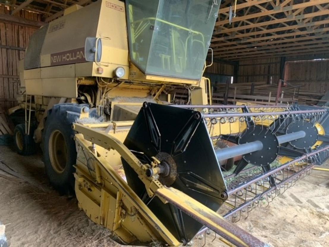 New Holland 8030