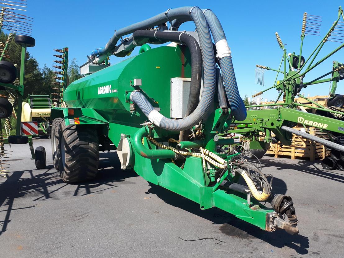 Agronic 17m3 Multain Pumppukuorm.
