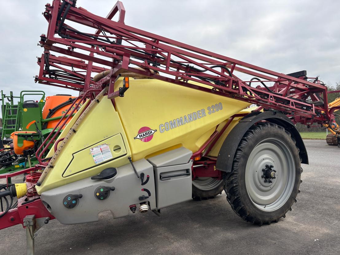 Hardi Commander 3200