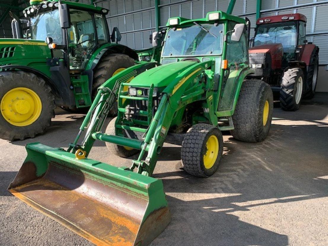John Deere 4520