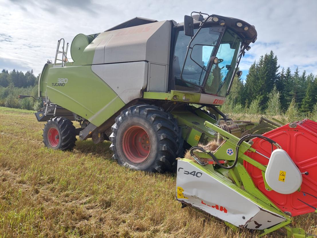 Claas Tucano 320+5,4 Taittopö