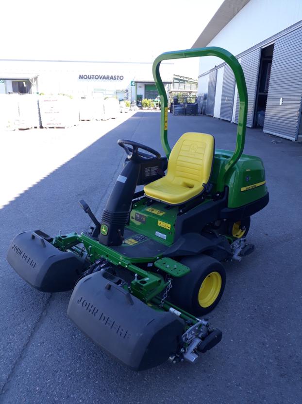 John Deere 2500e
