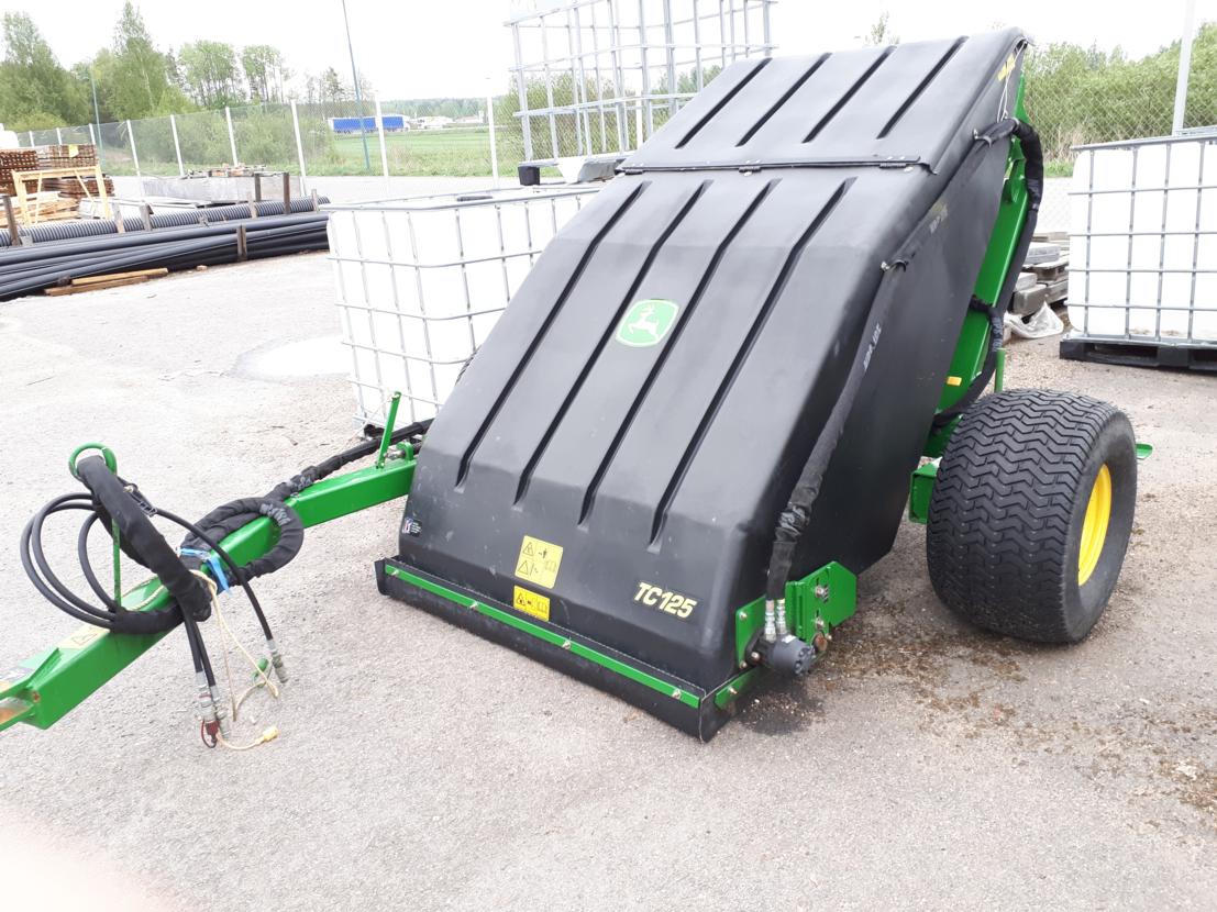 John Deere Tc125