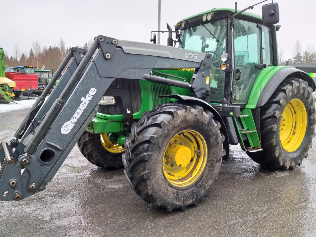 John Deere 6620