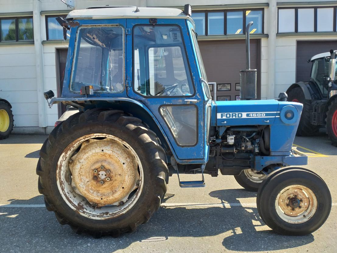 Ford 4600