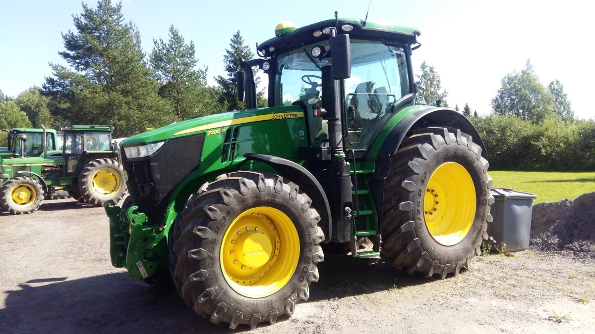 John Deere 7290r