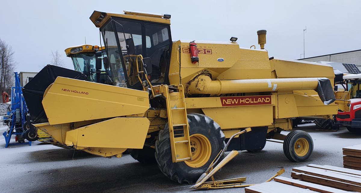 New Holland Clayson 8030