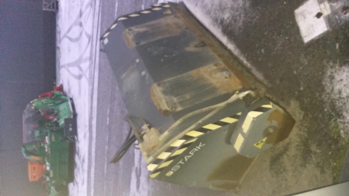 Stark Stark Hiekoitin Kauha 700