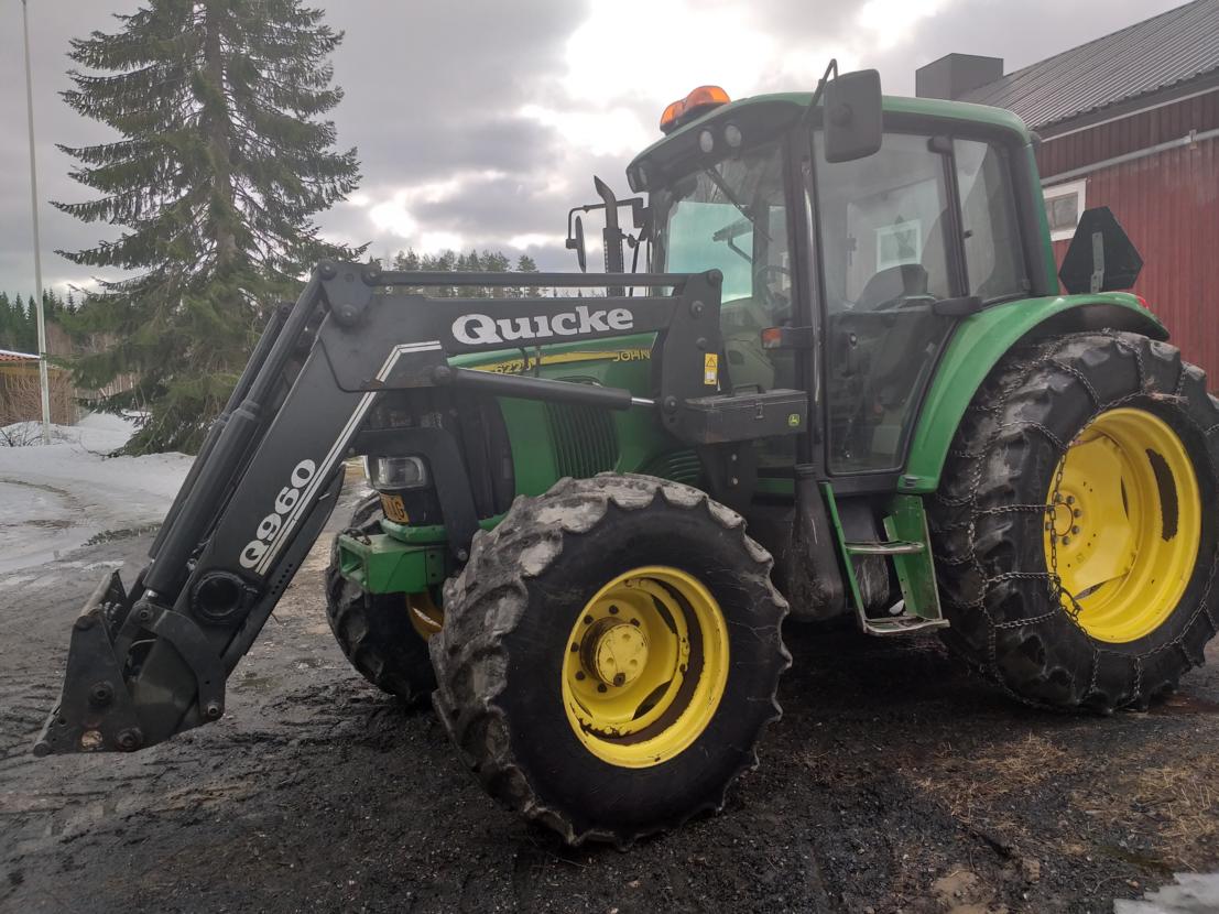 John Deere 6220+q960
