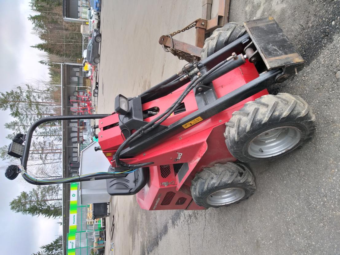 Muu Merkki Agromatic 744
