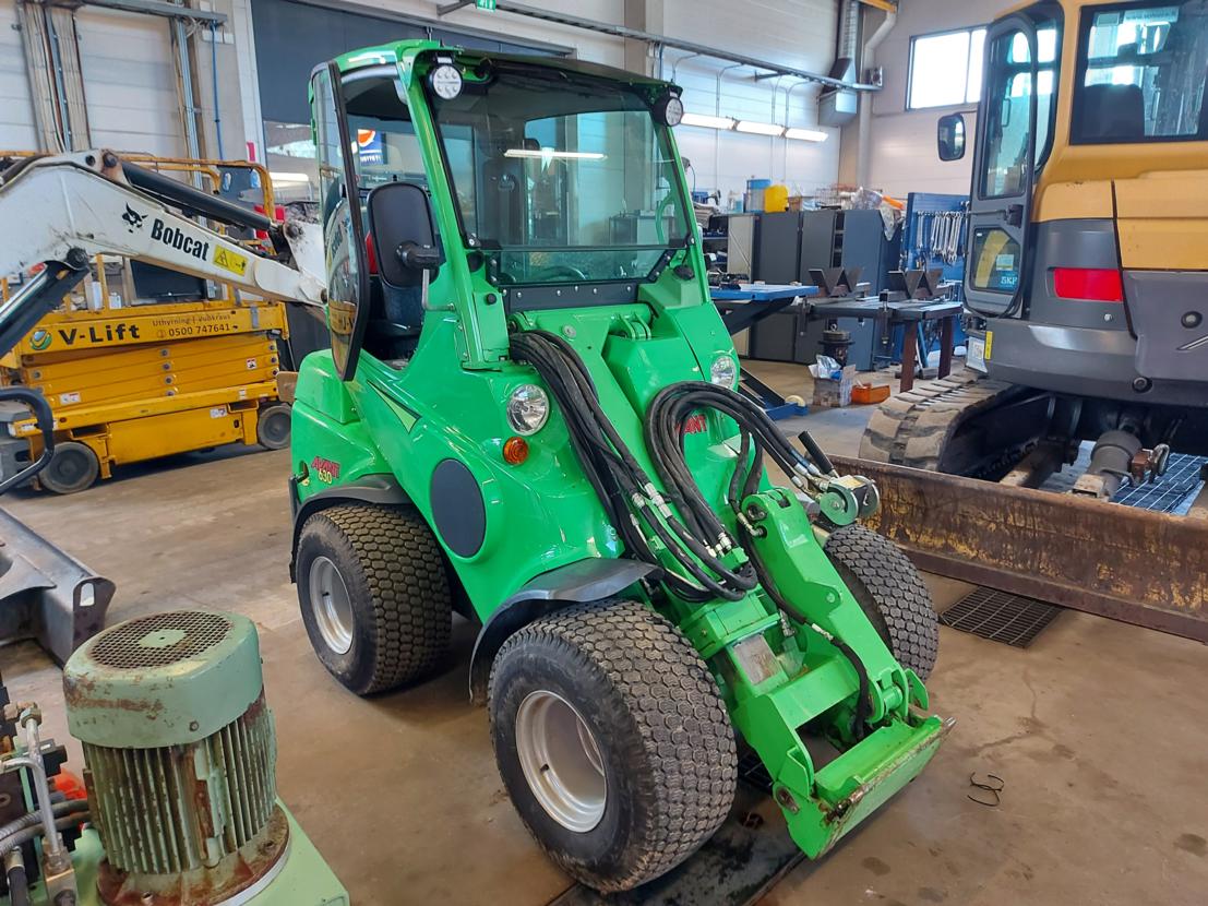 Avant 630 +dlx Hytti