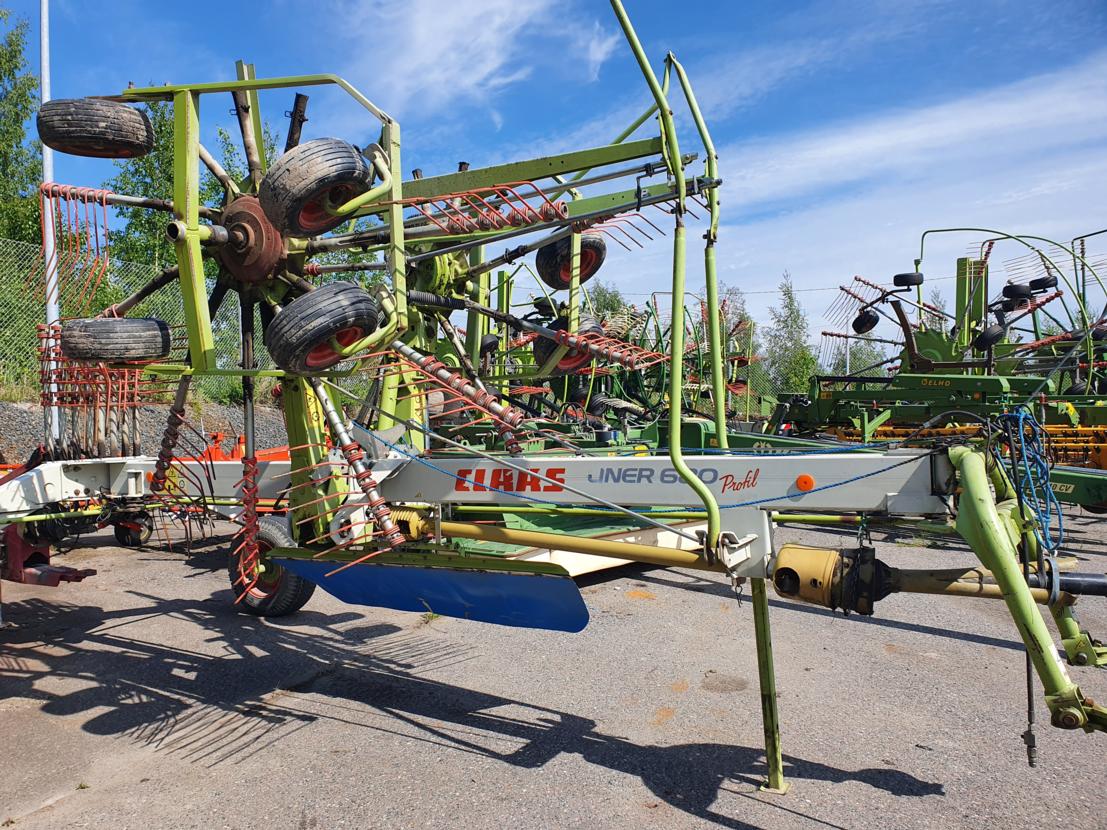Claas Liner 680