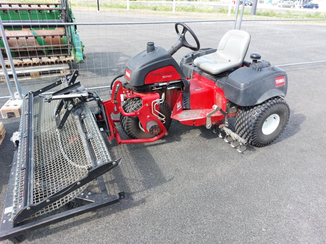 Toro 5040 Bunkkerikone