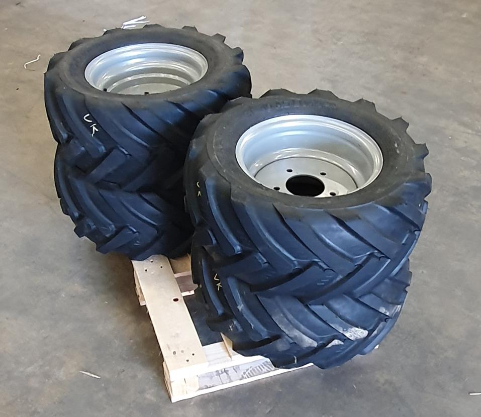 Pienkuormaajavarusteet 23x10.50-12