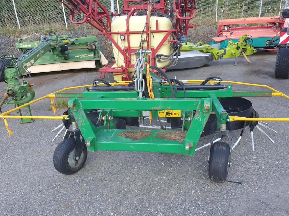 Agronic Wr500+etukuormainsovite