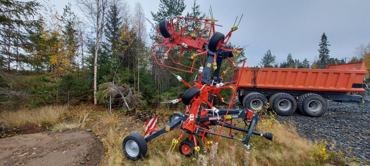 Muu Merkki Rozmital Oz-898 Pöyhin