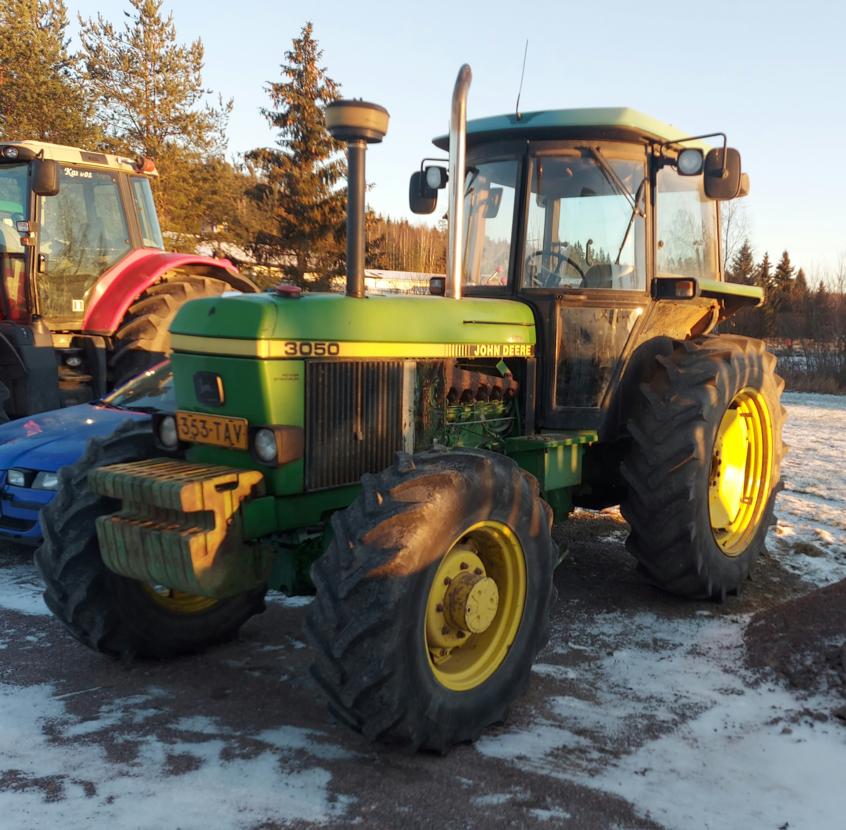 John Deere 3050