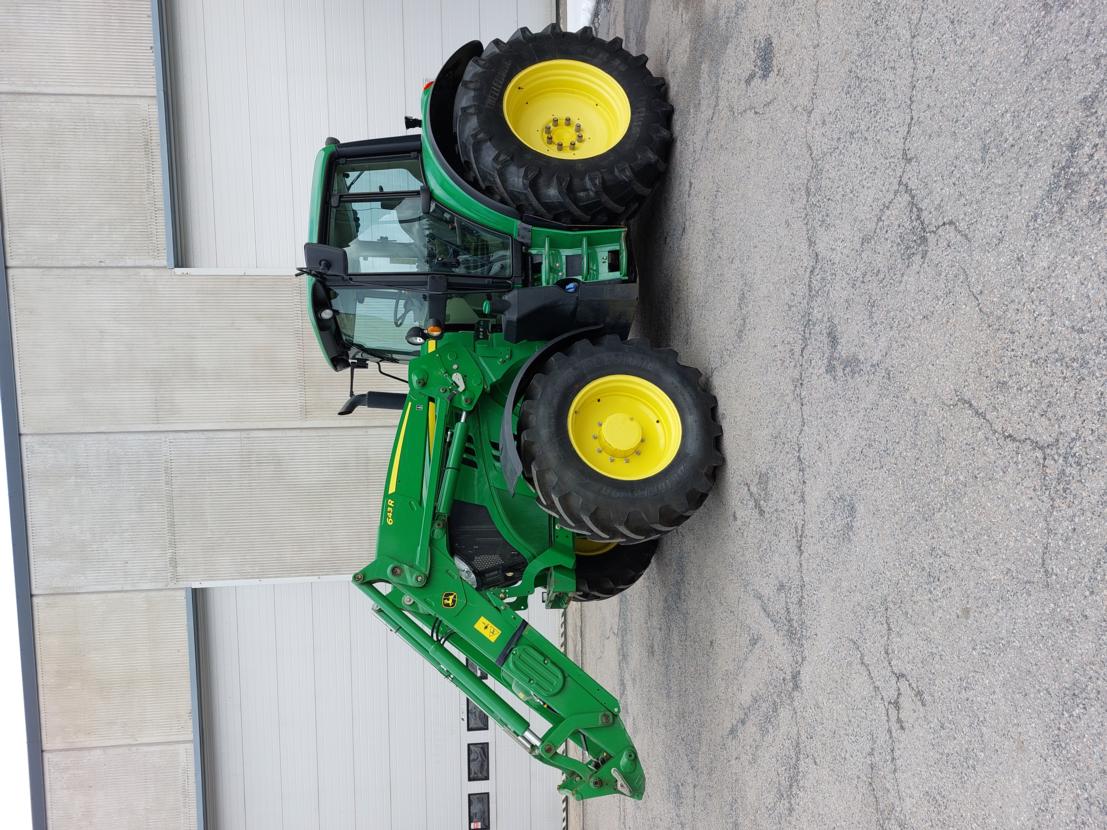 John Deere 6145m Traktori
