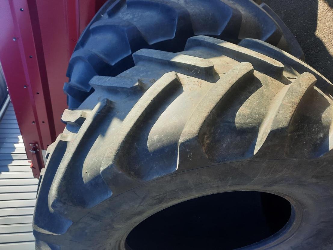 Traktorivarusteet Firestone Renkaat