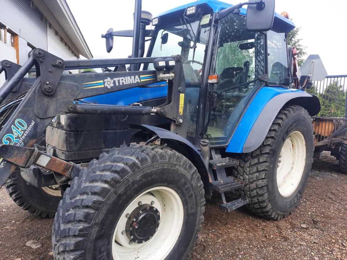 New Holland Ts100es