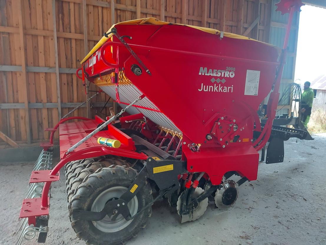 Junkkari Maestro 300