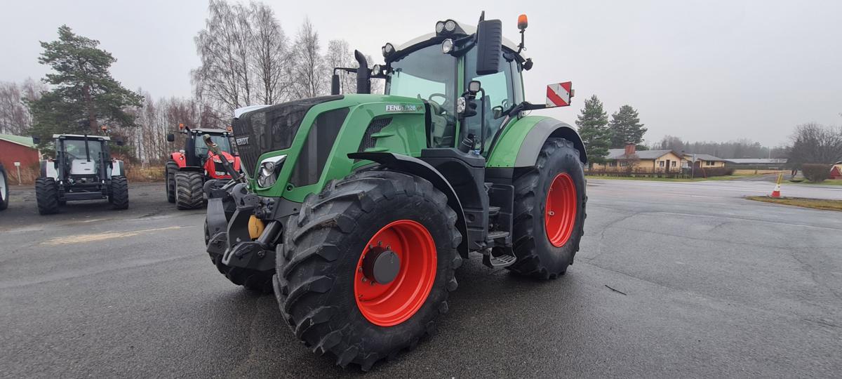 Fendt 828 S4