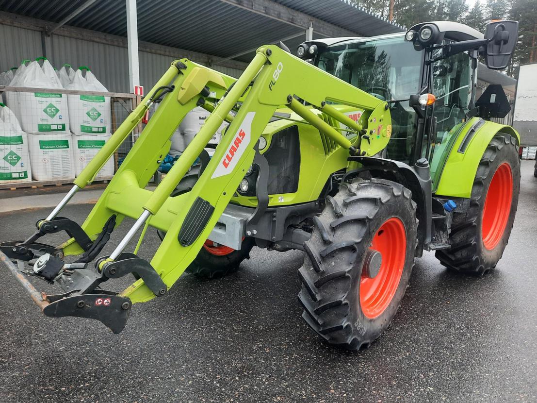 Claas Arion 420