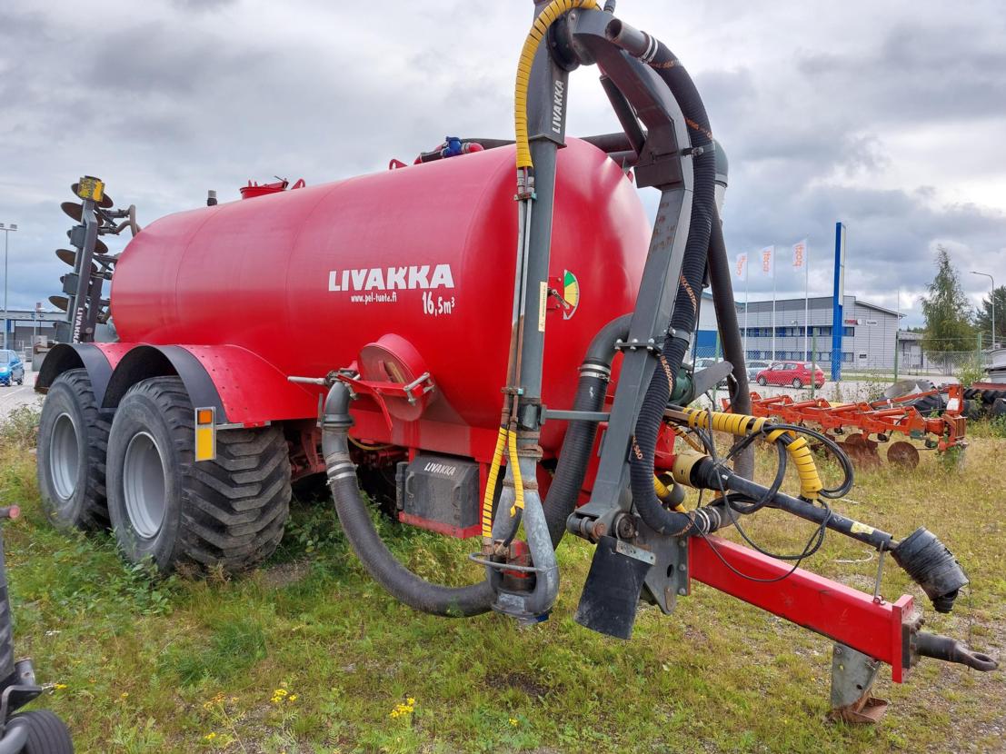 Livakka 16,5 M3 Kiekkomultaimella