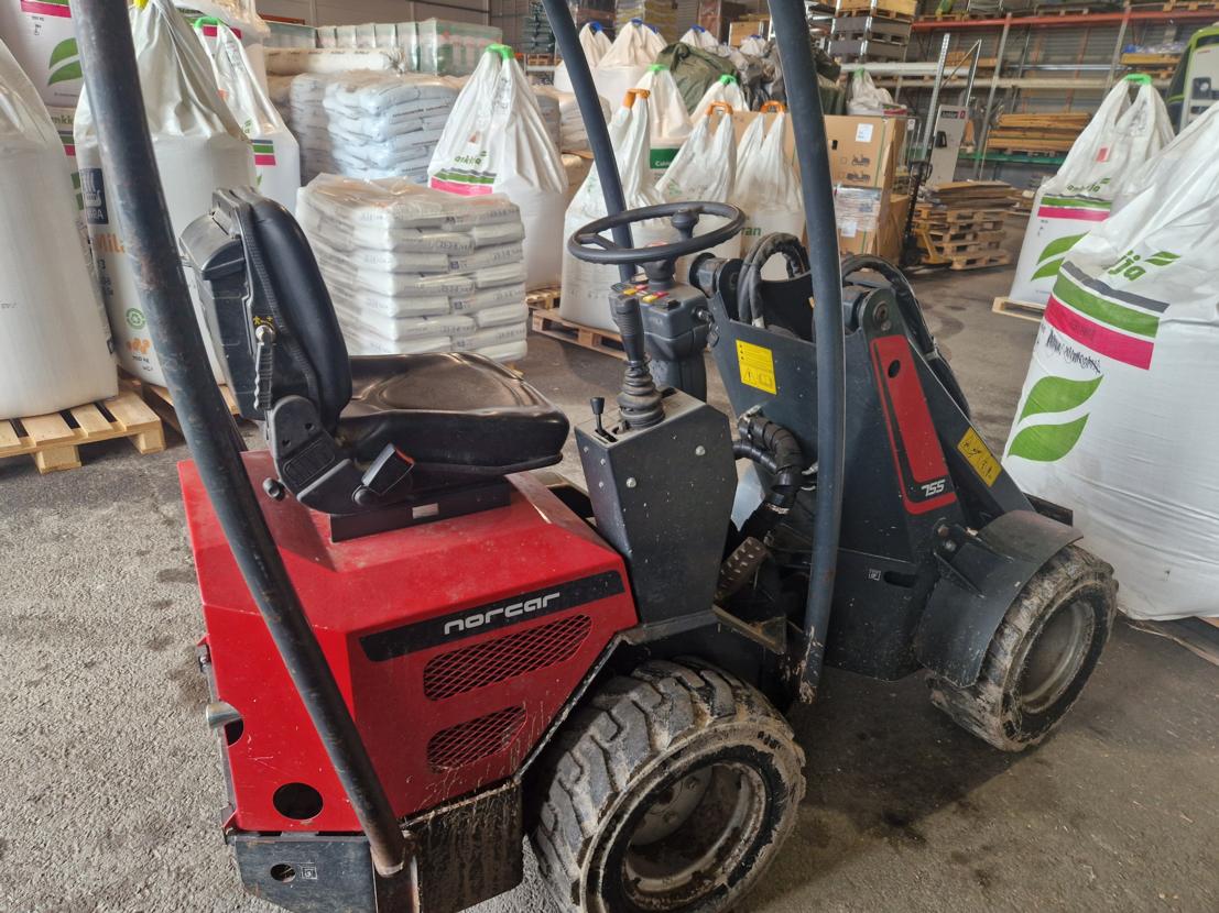Norcar 755