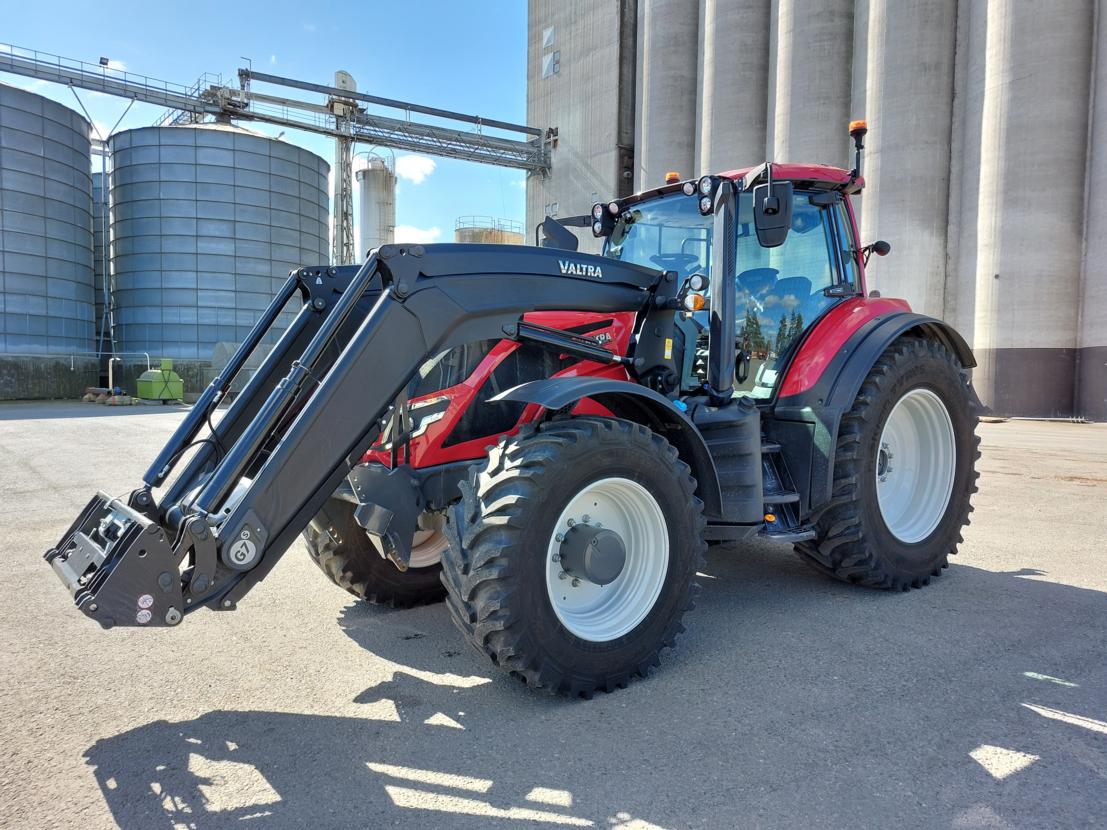 Valtra T175 Active