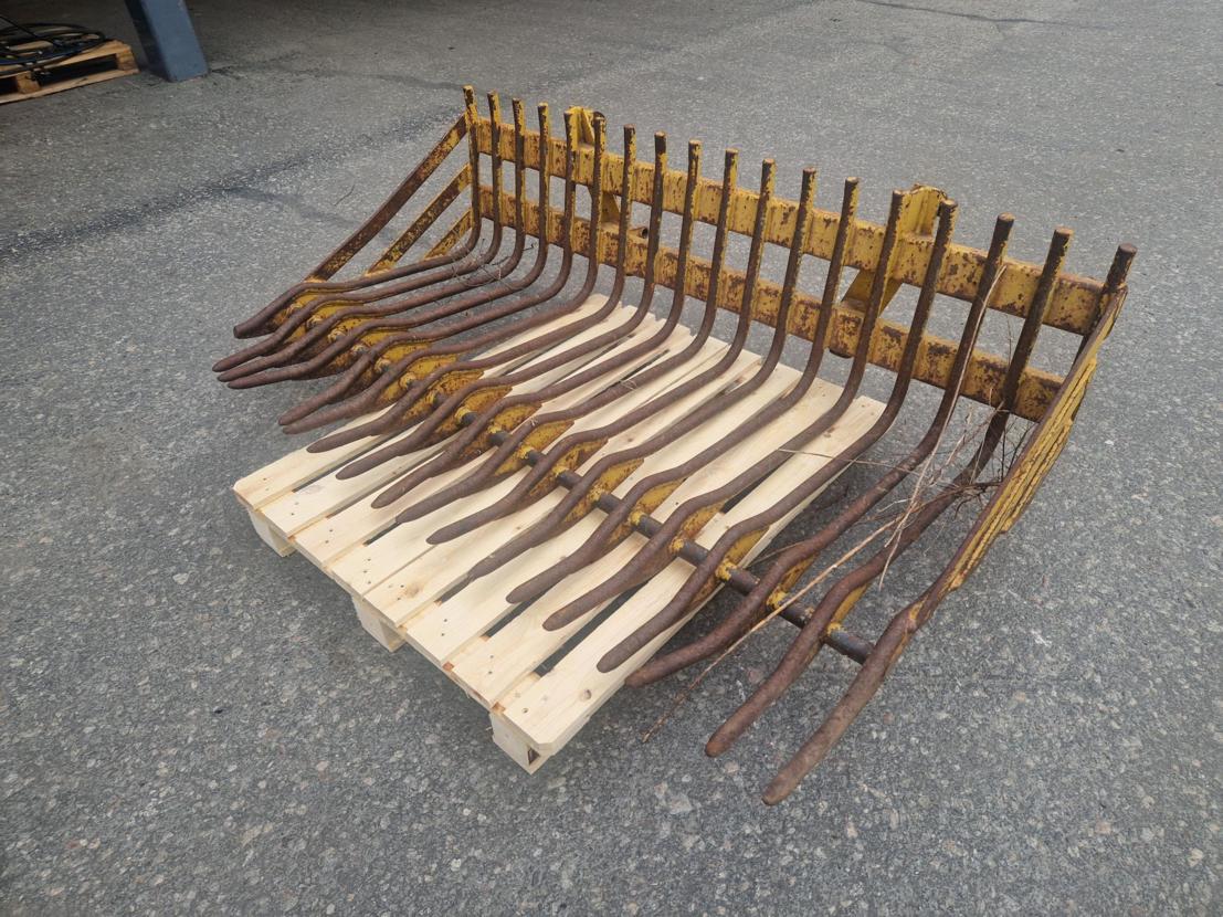 Traktorivarusteet Vreten Kivitalikko Euro