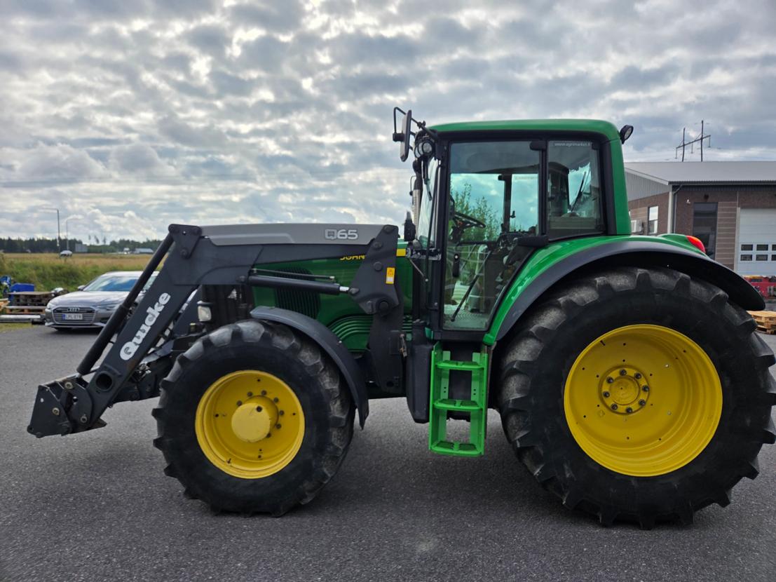 John Deere 6620