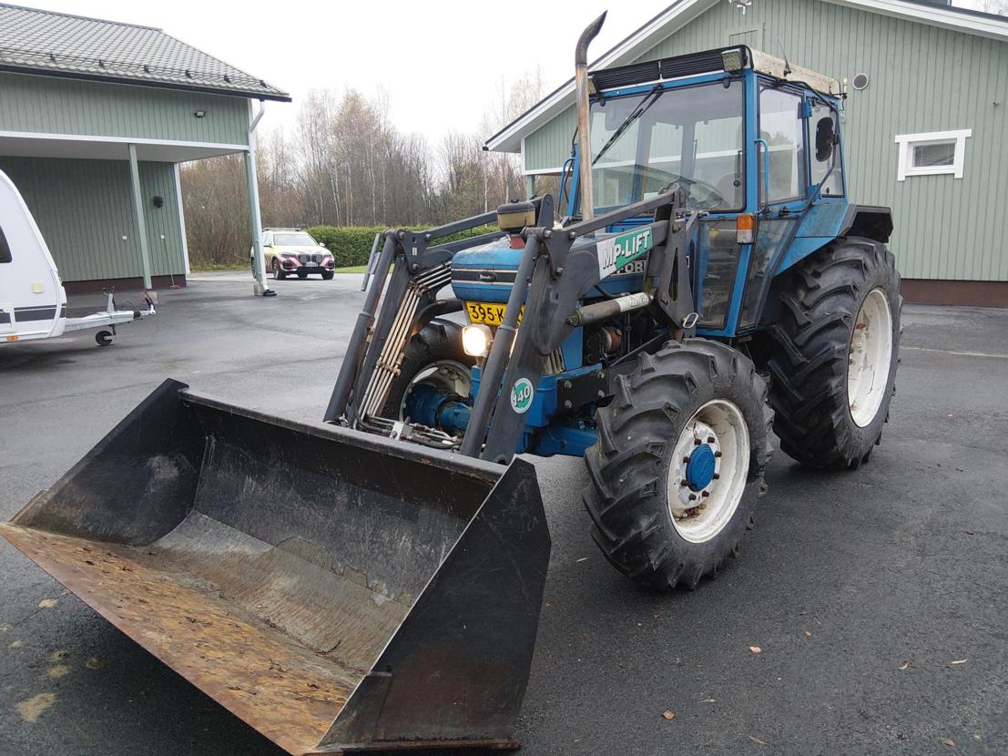 Ford 5610 + Mplift 140+ Kauha