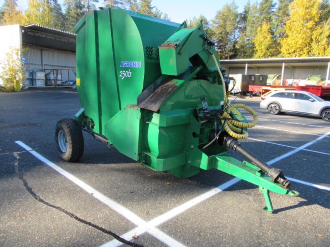 Rehunkäsittely Agronic Ts250