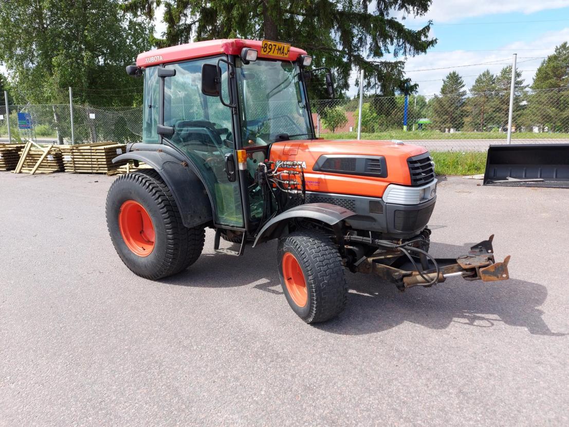 Kubota L5030