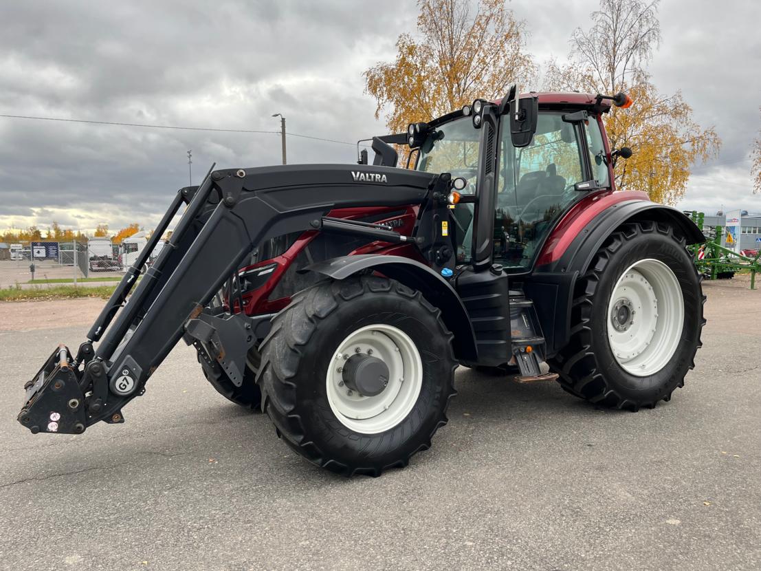 Valtra T174 Active
